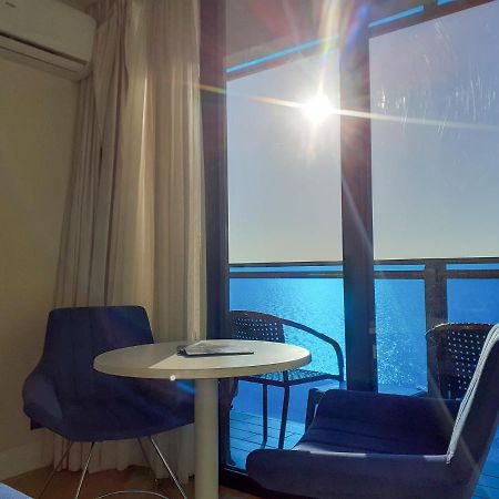 巴统Only Front Sea View, No Side View, Wonderful Panorama, High Floor, Location Guarantee公寓式酒店 外观 照片