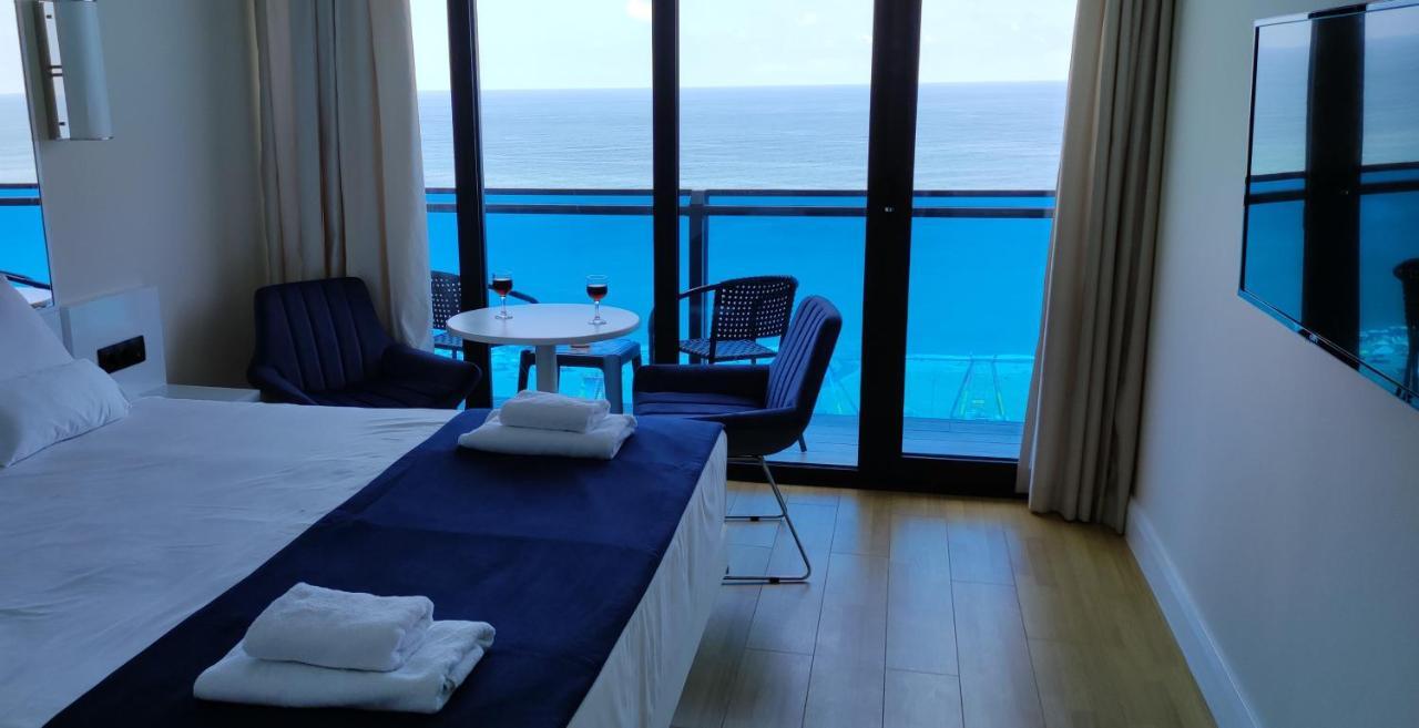 巴统Only Front Sea View, No Side View, Wonderful Panorama, High Floor, Location Guarantee公寓式酒店 外观 照片