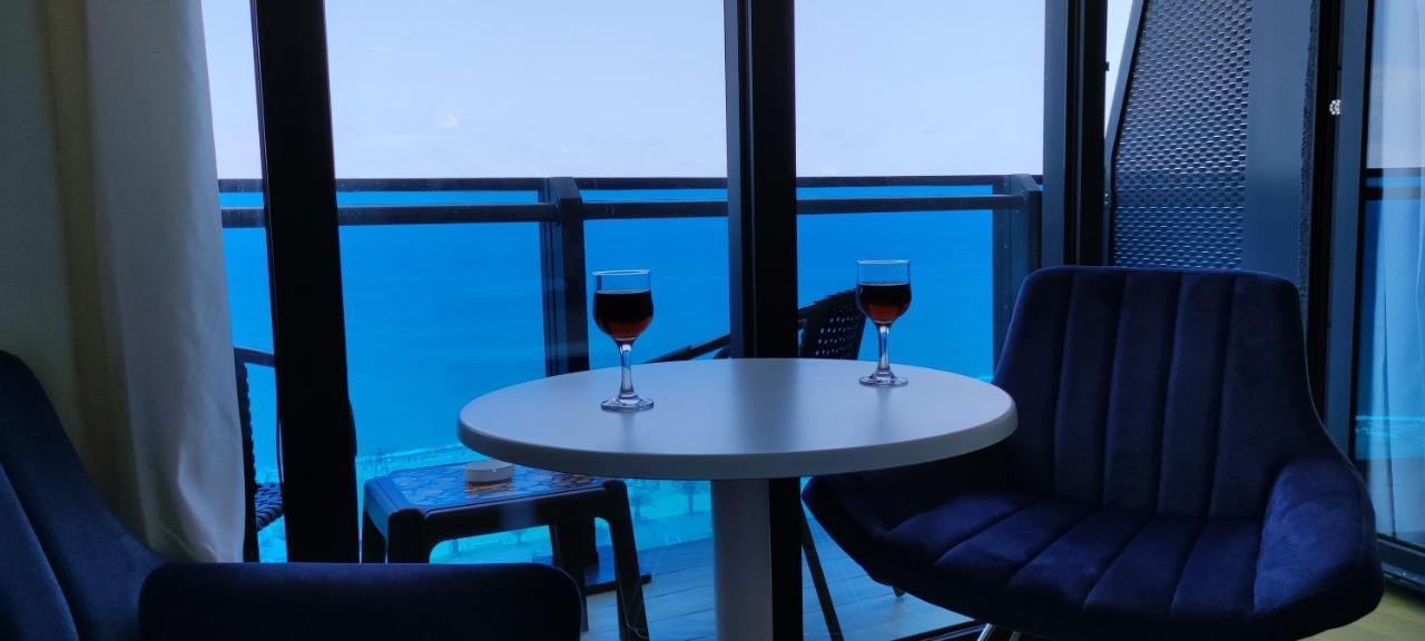 巴统Only Front Sea View, No Side View, Wonderful Panorama, High Floor, Location Guarantee公寓式酒店 外观 照片